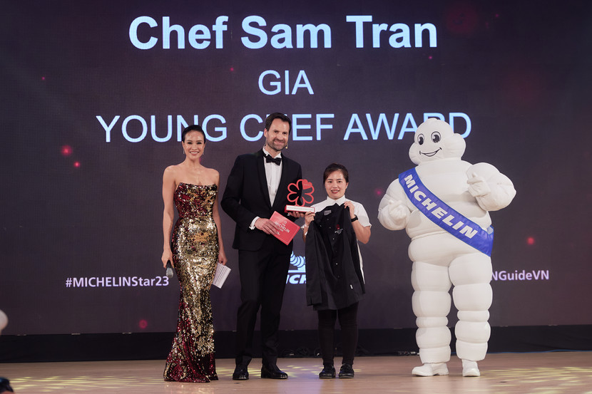 Đầu bếp Sam Tran Nhà hàng Gia Young Chef Award (Giải đầu bếp trẻ tài năng)