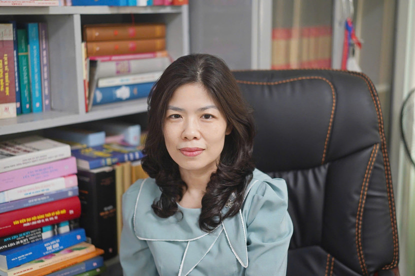 Bà Nguyễn Hà Giang Trưởng ban sách Lý luận, Kinh điển - Nhà xuất bản Chính trị quốc gia Sự thật Bà Nguyễn Hà Giang Trưởng ban sách Lý luận, Kinh điển - Nhà xuất bản Chính trị quốc gia Sự thật