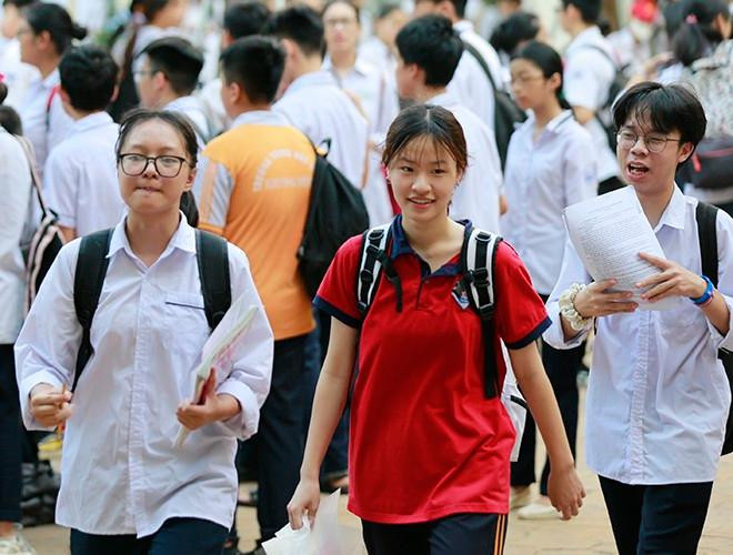 Hà Nội đang đề xuất tiếp tục tuyển sinh lớp song bằng tú tài bậc THPT