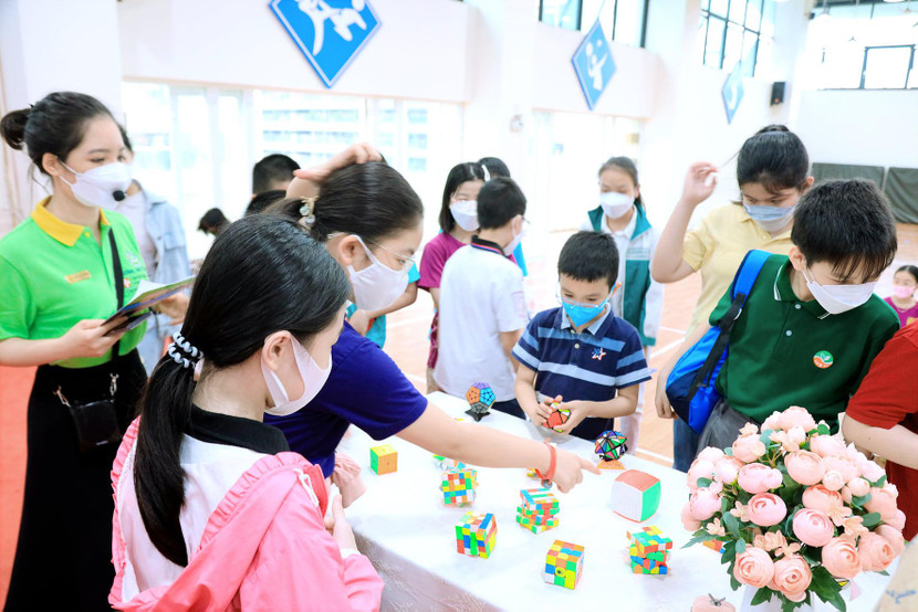 Trường THCS Thanh Xuân tổ chức trải nghiệm để phụ huynh học sinh tìm hiểu về nhà trường trước khi quyết định dự tuyển sinh