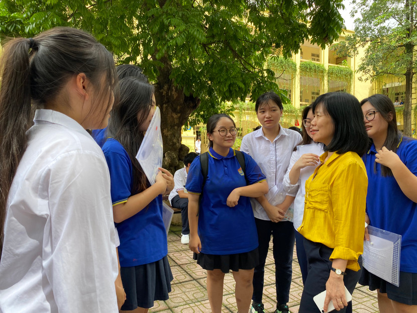 Nhiều thí sinh "trúng tủ" đề thi Ngữ văn năm nay Nhiều thí sinh "trúng tủ" đề thi Ngữ văn năm nay