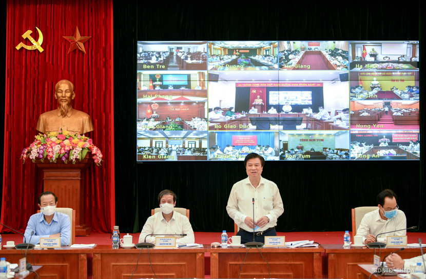 Mức độ của đề thi tốt nghiệp THPT 2021 sẽ như đề thi tham khảo nhưng có giảm hơn