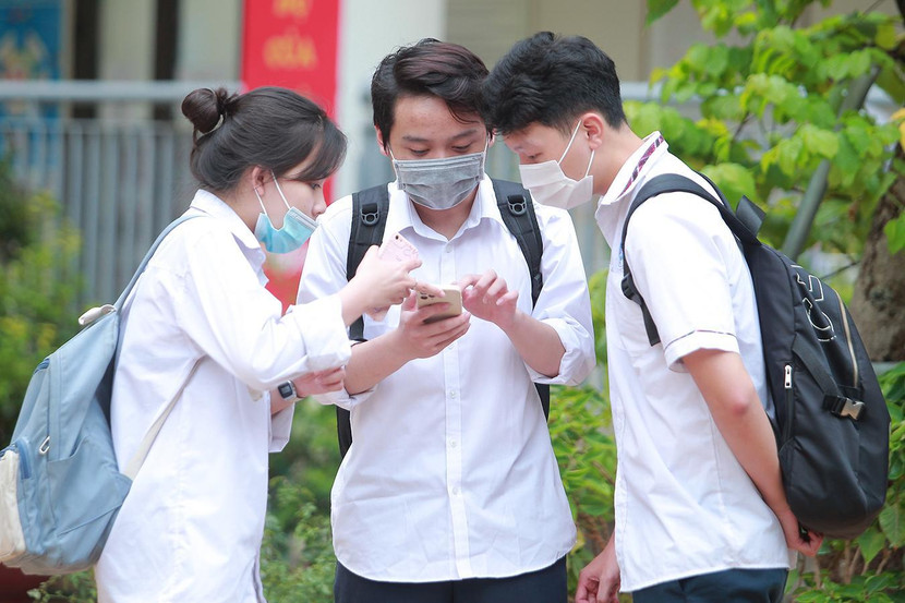 Bộ GD-ĐT đưa ra tiến độ xây dựng đề án, lộ trình triển khai kỳ thi tốt nghiệp THPT trên máy tính Bộ GD-ĐT đưa ra tiến độ xây dựng đề án, lộ trình triển khai kỳ thi tốt nghiệp THPT trên máy tính