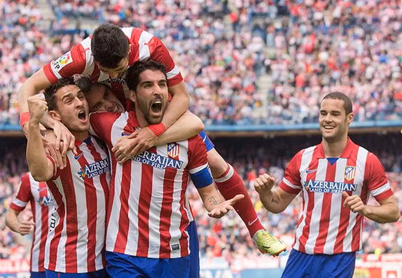 Khoảnh khắc bóng đá thế giới cuối tuần qua ảnh 5