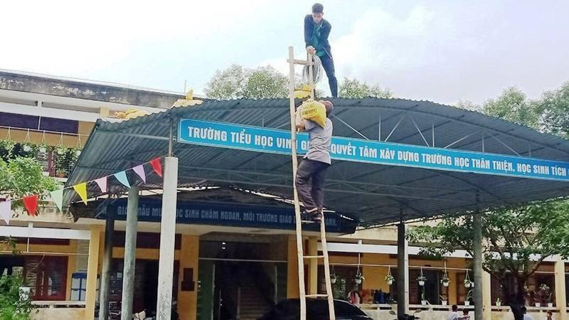 Dự báo bão số 9 cực mạnh, diễn biến phức tạp và có khả năng ảnh hưởng trực tiếp đến hầu hết các tỉnh, thành phố trên cả nước Dự báo bão số 9 cực mạnh, diễn biến phức tạp và có khả năng ảnh hưởng trực tiếp đến hầu hết các tỉnh, thành phố trên cả nước