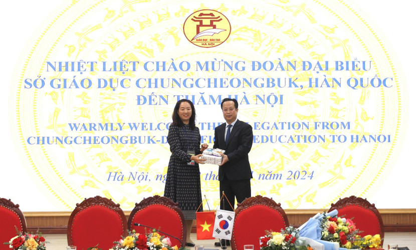 Ngày 8-1, Sở GD-ĐT Hà Nội đã triển khai chương trình trao đổi, giao lưu văn hóa, giáo dục giữa Hà Nội và Chungcheongbuk, Hàn Quốc