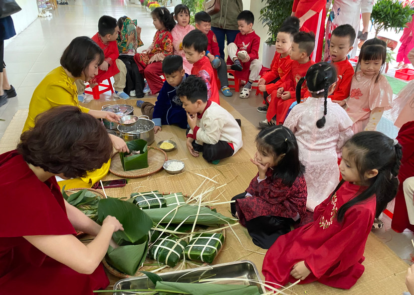 Giáo viên trường thực hiện thí điểm đặt hàng giá dịch vụ giáo dục trên địa bàn thành phố sẽ được bảo đảm quyền lợi theo quy định tại Nghị định số 73/2024/NĐ-CP.
