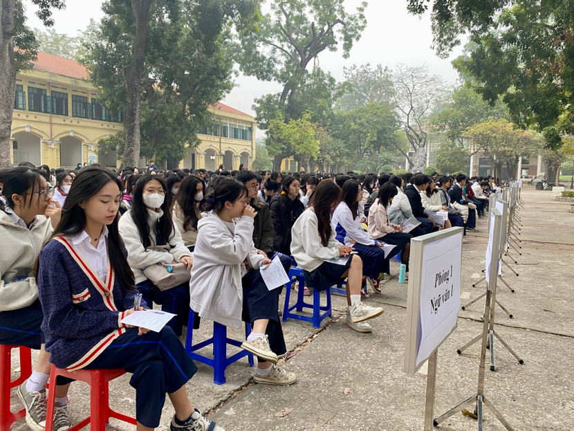 Năm 2025, số lượng thí sinh dự thi tốt nghiệp THPT đông hơn các năm trước Năm 2025, số lượng thí sinh dự thi tốt nghiệp THPT đông hơn các năm trước