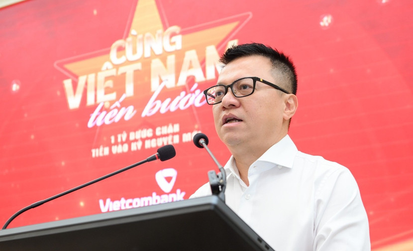 Ông Lê Quốc Minh, Ủy viên Trung ương Đảng, Tổng Biên tập Báo Nhân Dân, Phó Trưởng Ban Tuyên giáo và Dân vận Trung ương, Chủ tịch Hội Nhà báo Việt Nam phát biểu tại họp báo