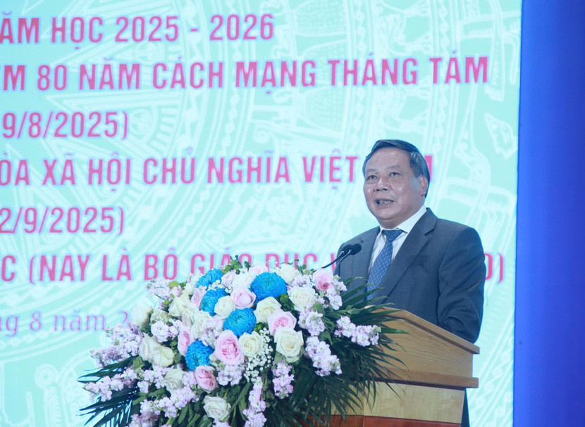 Phó Bí thư Thường trực Thành ủy Nguyễn Văn Phong nhấn mạnh Hà Nội phải tiên phong trong lĩnh vực giáo dục trước yêu cầu của kỷ nguyên mới