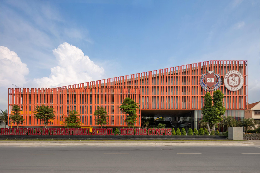 Danh hiệu "Công trình của Năm" thuộc về Trường quốc tế SNA Marianapolis – Biên Hòa Campus do BHA Architects thiết kế