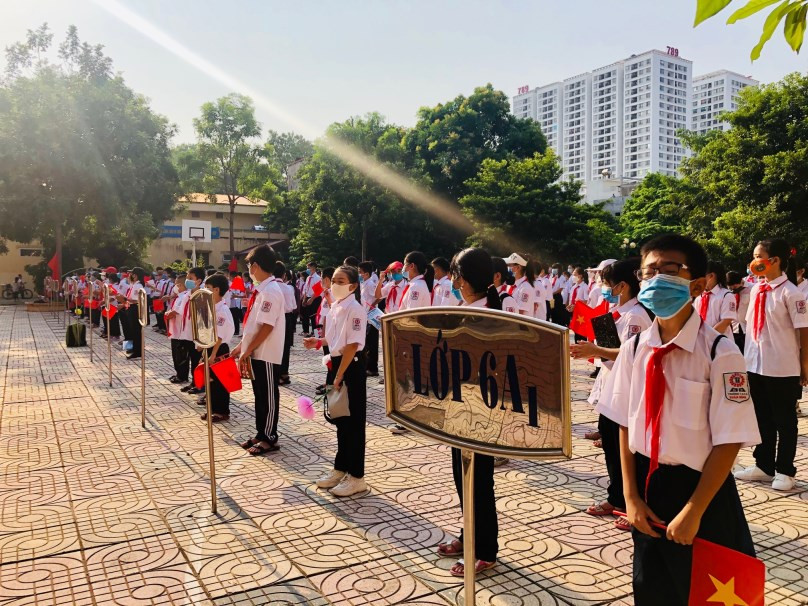 Lễ Khai giảng năm nay diễn ra với hình thức đặc biệt, có địa phương chỉ tổ chức trực tuyến.