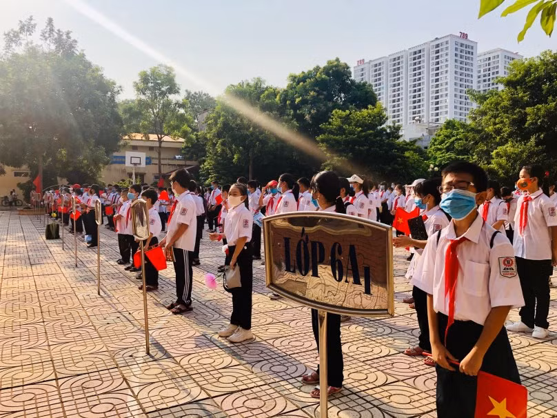 Lễ Khai giảng năm nay diễn ra với hình thức đặc biệt, có địa phương chỉ tổ chức trực tuyến.