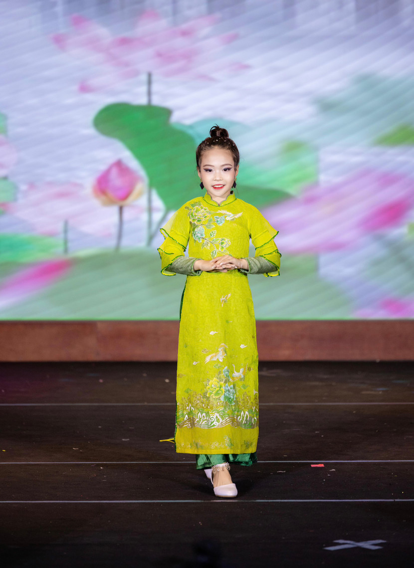 Á quân 1 siêu mẫu nhí toàn năng 2024 Nguyễn Phạm Hà Linh Á quân 1 siêu mẫu nhí toàn năng 2024 Nguyễn Phạm Hà Linh