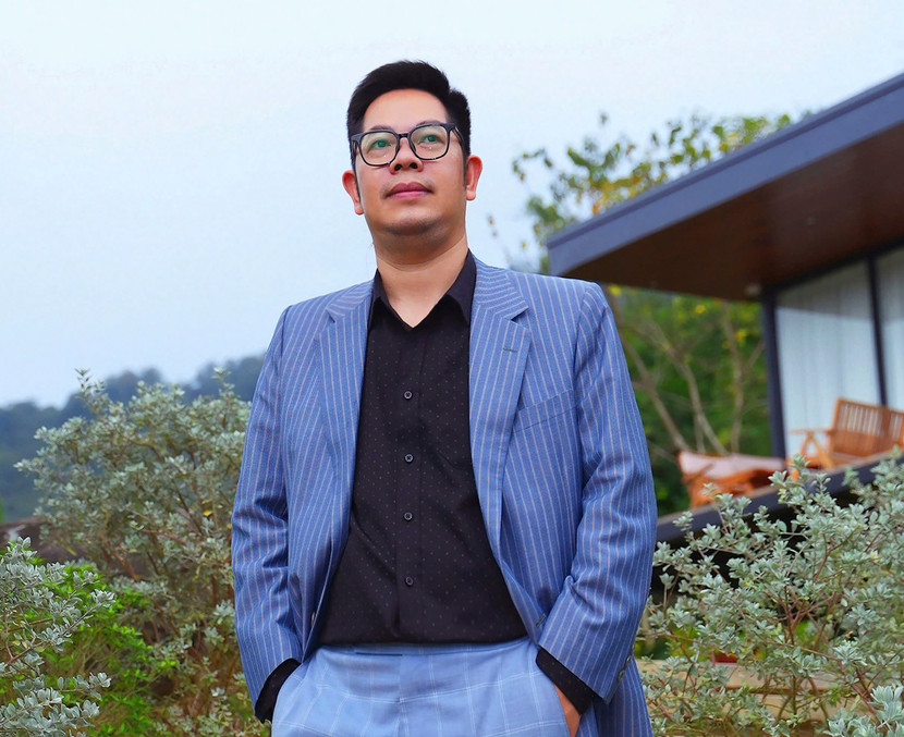 Hoạ sĩ Nguyễn Hoà