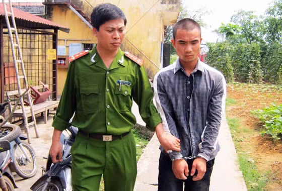 Chỉ vì một phút nông nổi, Cấn Văn Tiến đã biến mình thành kẻ sát nhân