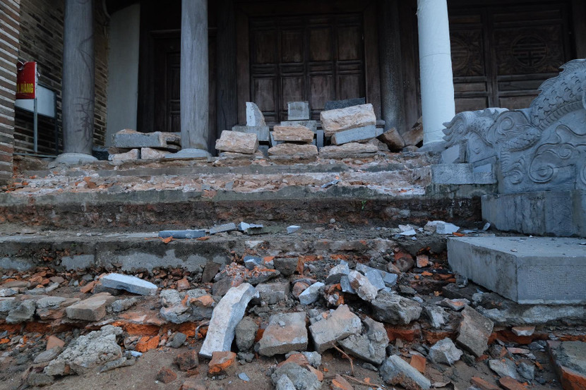 Đình Chèm tu bổ có đúng với hồ sơ cấp phép hay không cho đến nay ngành Văn hóa Hà Nội chưa có câu trả lời chính thức Đình Chèm tu bổ có đúng với hồ sơ cấp phép hay không cho đến nay ngành Văn hóa Hà Nội chưa có câu trả lời chính thức