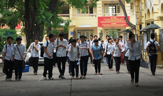 Chỉ tiêu tuyển sinh chính thức vào lớp 10 THPT năm 2013 ảnh 1