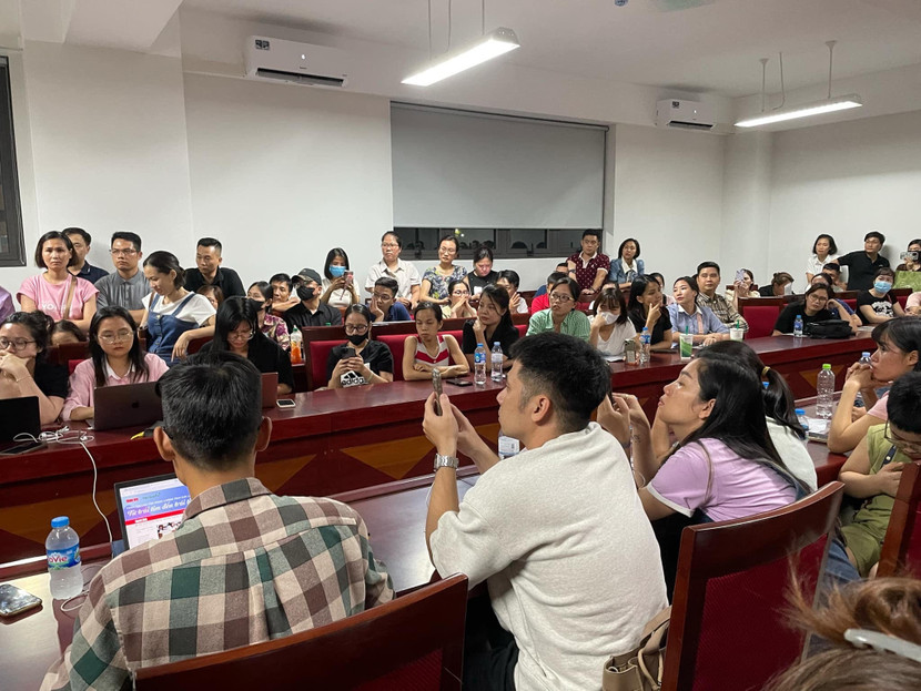 Hơn 500 phụ huynh đã được thông tin phương án giải quyết về nguyện vọng vào học tại trường tiểu học Tây Mỗ 3 với thông báo chính thức vào 27-8