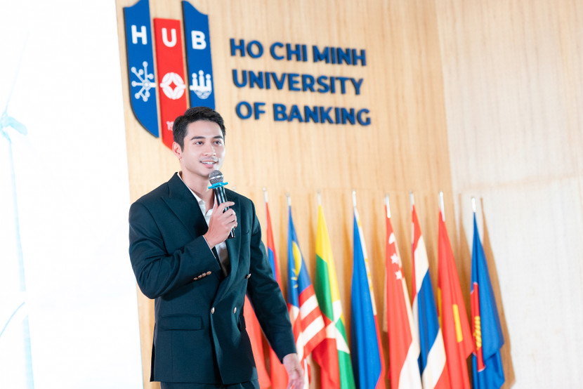 Nam vương Phạm Tuấn Ngọc tham gia Hội nghị, đặt ra những vấn đề trọng tâm xoay quanh chủ đề trao quyền cho thanh niên Việt Nam hành động vì khí hậu Nam vương Phạm Tuấn Ngọc tham gia Hội nghị, đặt ra những vấn đề trọng tâm xoay quanh chủ đề trao quyền cho thanh niên Việt Nam hành động vì khí hậu