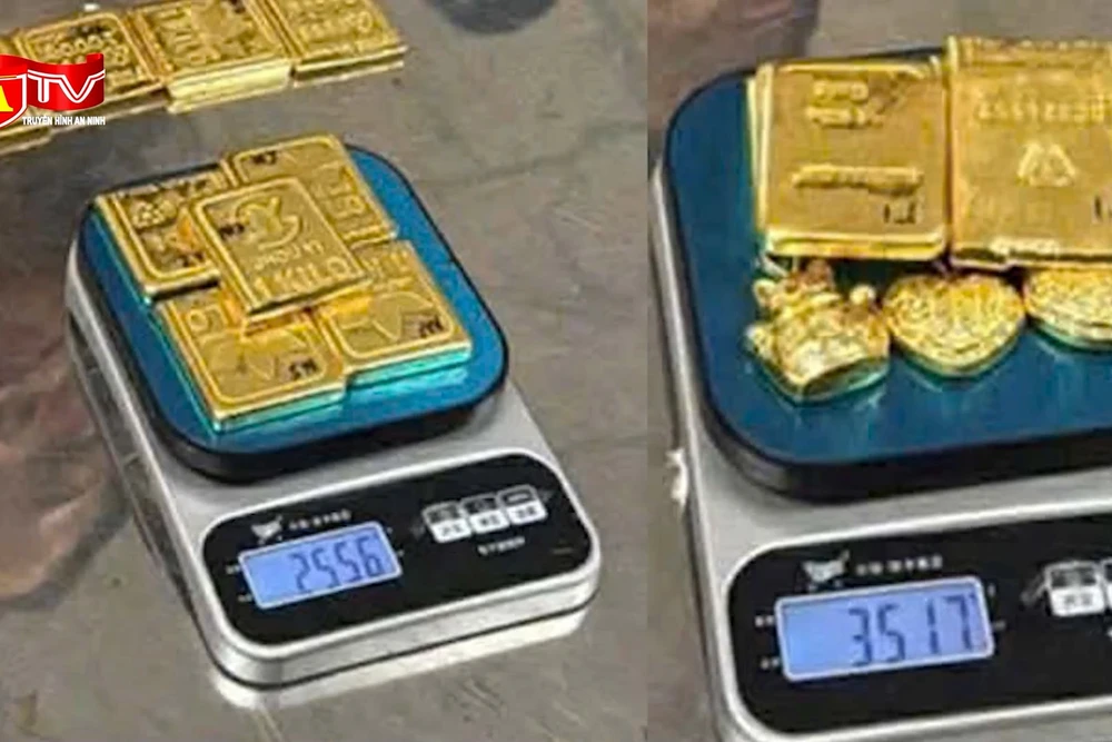 Tin Podcast ngày 5-3-2026: Phát hiện 3,6 kg ma tuý ngụy trang trong các hộp bim bim nhập cảnh qua Sân bay Nội Bài; Bốn hành khách giấu 12,3kg kim loại nghi vàng khi nhập cảnh Việt Nam