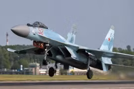 Tiêm kích Su-35 là 'khẩu AK-47 của thế giới chiến đấu cơ'
