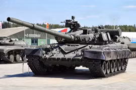 Nửa thế kỷ phục vụ bền bỉ của 'xe tăng phản lực' T-80