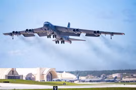 Phòng không Iran có đủ sức bắn hạ 'Pháo đài bay B-52' trên bầu trời Trung Đông?