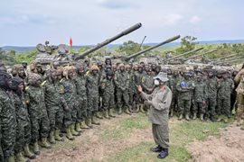 Quốc gia châu Phi bất ngờ tuyên bố đứng về phía Israel và sẵn sàng tham chiến với Iran