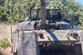 Xe tăng T-72B3A lắp hệ thống phòng vệ Arena-M vẫn không thể chống lại UAV cảm tử