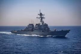 Hải quân Mỹ được lệnh tiêu diệt các tàu Iran rải thủy lôi ở eo biển Hormuz