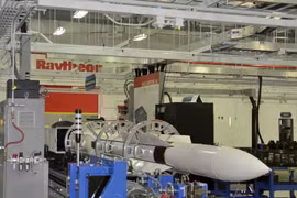 Sản lượng tên lửa đánh chặn SM-3 tăng gấp 4 lần trong tình hình nóng