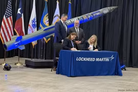 Các nhà sản xuất tên lửa Mỹ đồng ý tăng sản lượng lên gấp 4 lần