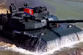 Báo Mỹ thừa nhận sự vượt trội của xe tăng Cheonma-2 Triều Tiên trước M1 Abrams