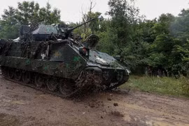Quân đội Ukraine đối diện tình trạng cạn kiệt xe chiến đấu bộ binh Bradley