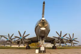 Máy bay Tu-142 Nga bị Ukraine phá hủy chỉ là mồi bẫy?