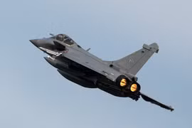 Vì sao tiêm kích Rafale và F-16 NATO bắn hạ 5 UAV của Ukraine?