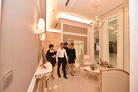 Đập tan tin đồn chia tay, Hồ Ngọc Hà và Kim Lý sánh đôi dự sự kiện