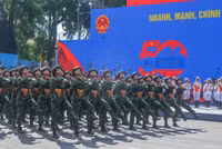 Toàn cảnh lễ diễu binh, diễu hành kỷ niệm 50 năm Giải phóng miền nam, thống nhất đất nước