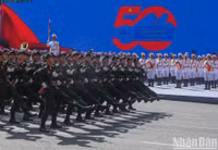 Toàn cảnh lễ diễu binh, diễu hành kỷ niệm 50 năm Giải phóng miền nam, thống nhất đất nước