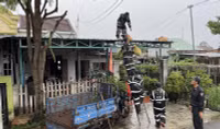 Công an các tỉnh miền Trung căng mình giúp dân ứng phó siêu bão Noru