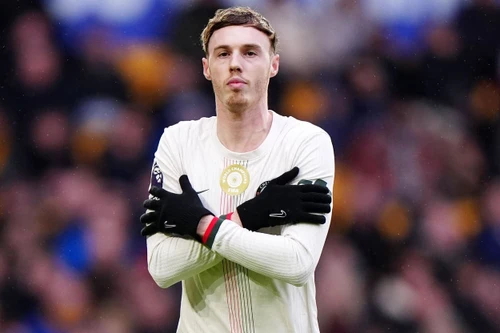 Cole Palmer, kỷ lục gia không ngờ của Chelsea