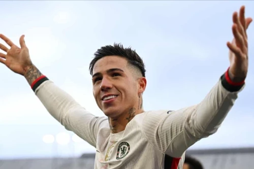 Thắng thuyết phục, Chelsea trở lại top 4 Ngoại hạng Anh