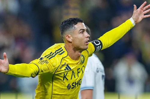 Ronaldo không cứu được Al Nassr 