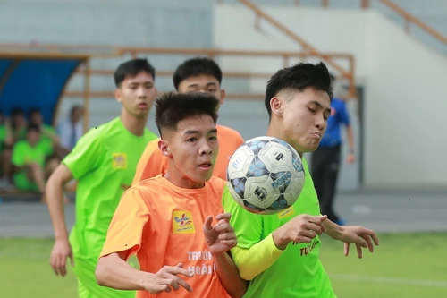 Xác định 8 đội mạnh nhất giải