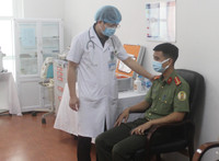 Bệnh viện đầu tiên của lực lượng Công an nhân dân tổ chức tiêm vaccine Covid-19 cho cán bộ chiến sỹ