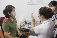 Bệnh viện đầu tiên của lực lượng Công an nhân dân tổ chức tiêm vaccine Covid-19 cho cán bộ chiến sỹ