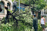Cảnh sát bảo vệ mục tiêu khắc phục sự cố bão Yagi tại cơ quan đại diện ngoại giao
