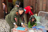 Những hình ảnh đẹp, ấm tình người nơi cực Bắc Tổ quốc