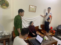 Gác kỳ nghỉ, cấp căn cước lưu động cho công dân